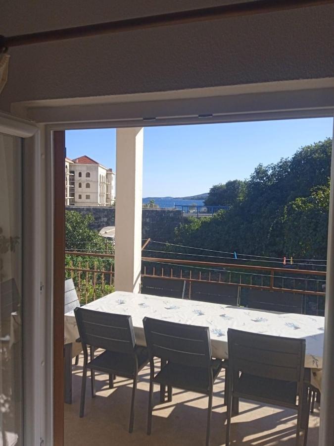 Apartman Gilan Seget Vranjica Exterior foto