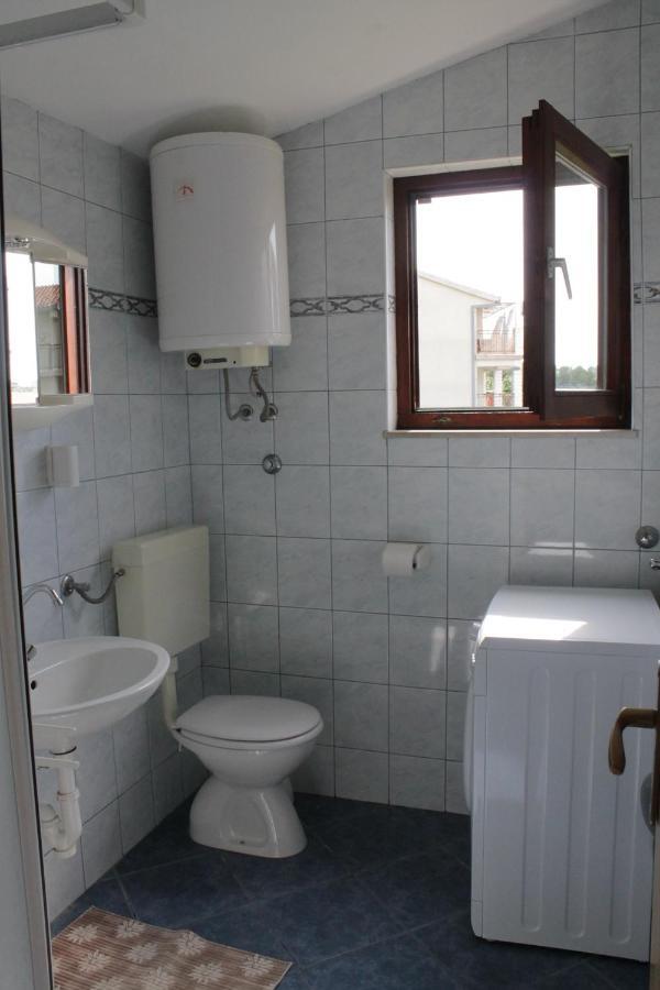 Apartman Gilan Seget Vranjica Zimmer foto